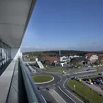 Nuerburgring Motorsport Отель 3*