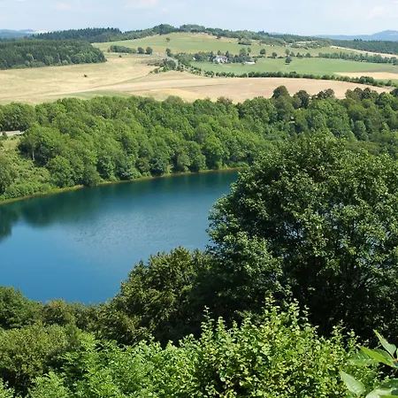 Отель Nuerburgring Motorsport 3*