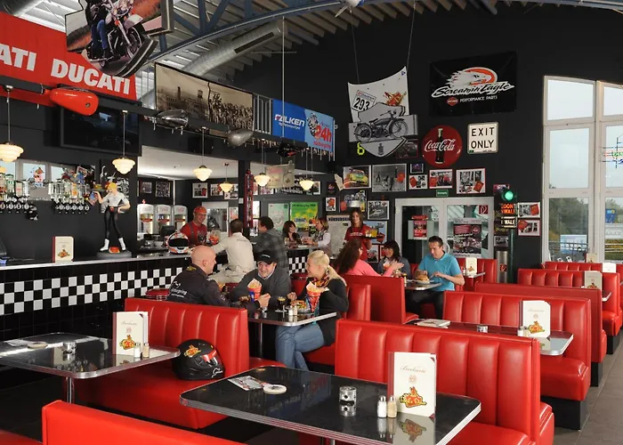 Nuerburgring Motorsport 酒店